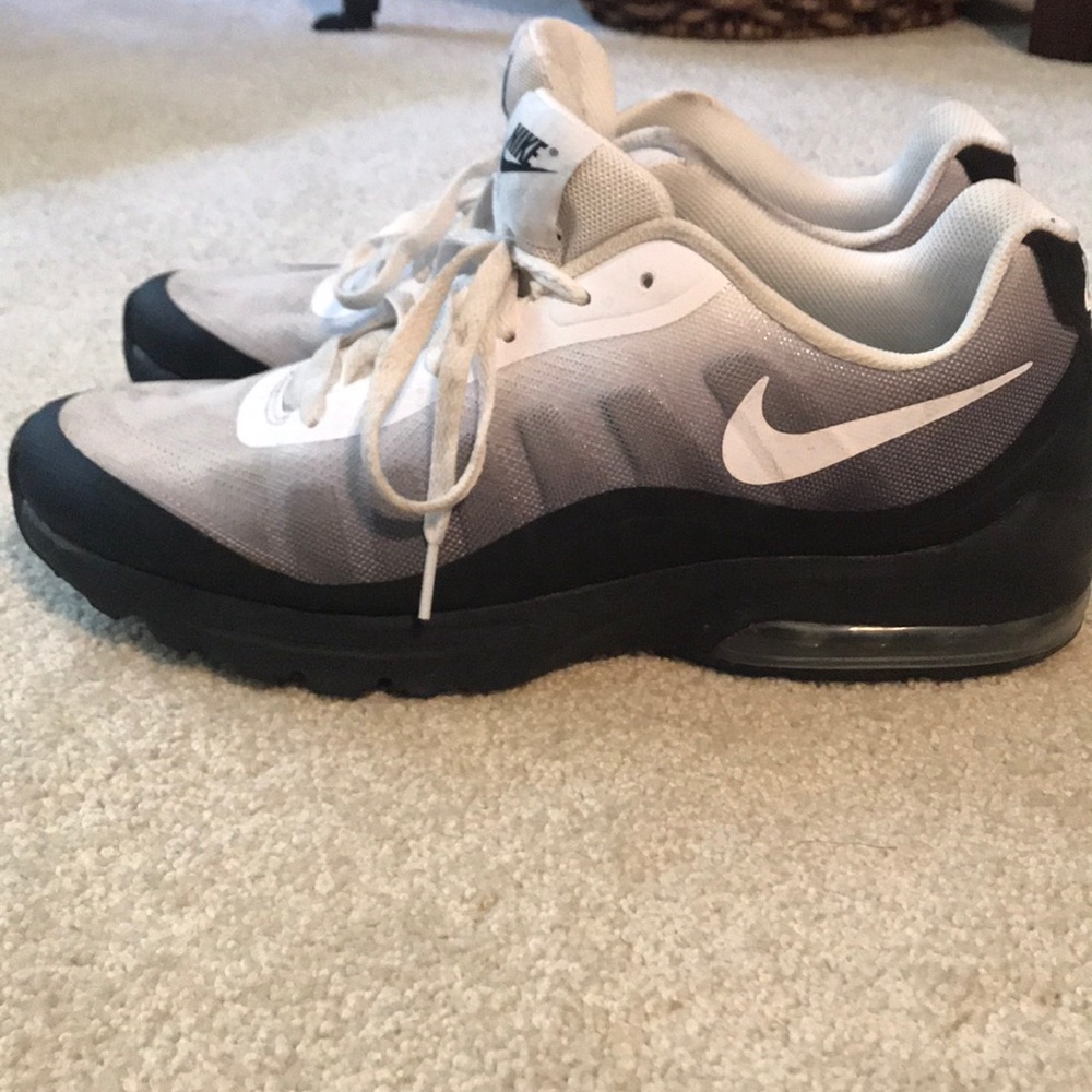 Nike Airs